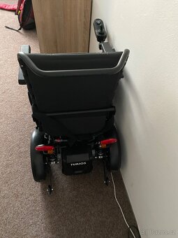 Elektrický invalidní vozík - 2