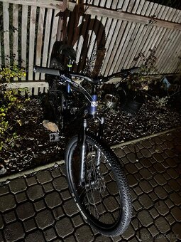 Leader fox Harper Celoodpružený velikost L - 2