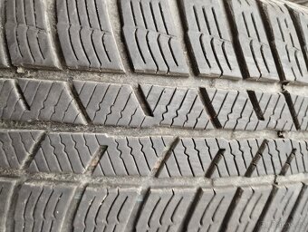 Pneu 185/60/15.Zimni.Barum - 2