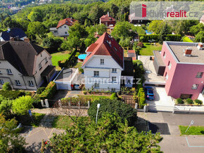 Prodej vícegenerační vily, 267 m2, pozemek 872 m2, Praha 4 - - 2