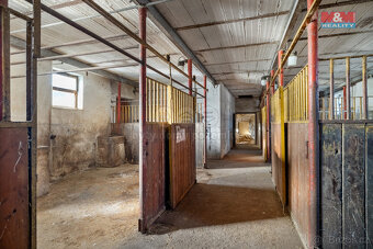 Prodej zemědělské usedlosti, 172 m² , Úmyslovice - 2