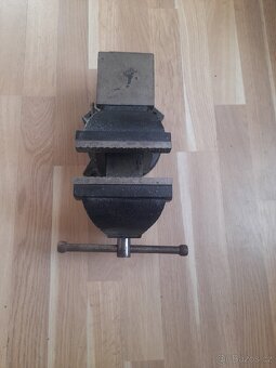 Stolní svěrák 125 mm - 2