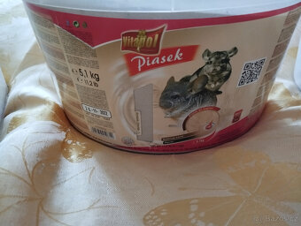 Písek pro činčily v kyblících cca 11 kg celkem - 2