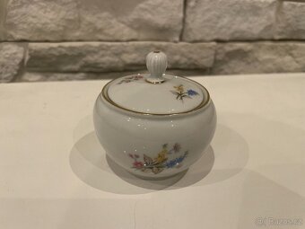 Porcelánová cukřenka - 2