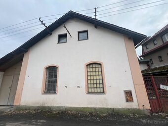 Prodáme bývalou truhlářskou dílnu - 2