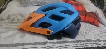 Cyklistická přilba Spomey - 2