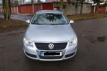 Volkswagen Passat - 2