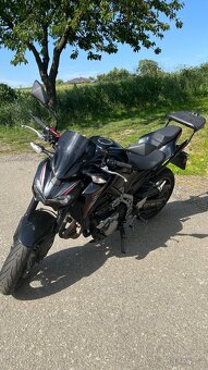 Kawasaki Z900 - 2