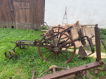 čert - 2