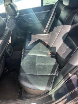 Dily e39 sedan 530d - 2
