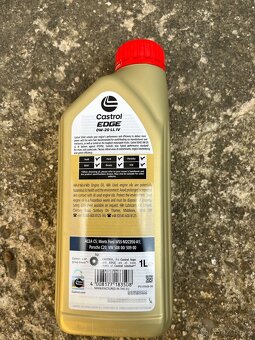 motorový olej Castrol Edge 0W-20 - 2