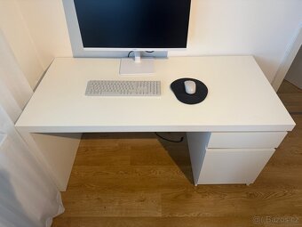 Stůl IKEA MALM - 2