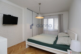 Pronájem bytu 2+1, 64m², ul. Drahobejlova, Praha 8 - Libeň, - 2