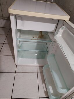 lednice s vyparnickem / mrazackem - 2