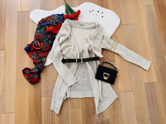 Béžový pletený kardigan - 2