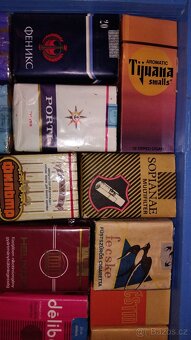 Historické cigarety. - 2