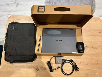 Asus Expertbook B7 Flip - 2