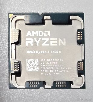 AMD Ryzen 5 7600X - 2