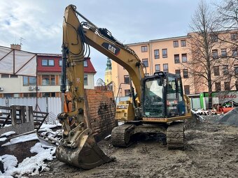 Pásový bagr Caterpillar 311F - 2