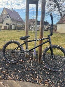 BMX kolo Cult 20’ - 2