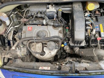 Citroen c2 1.1 benzin 2004 - 2