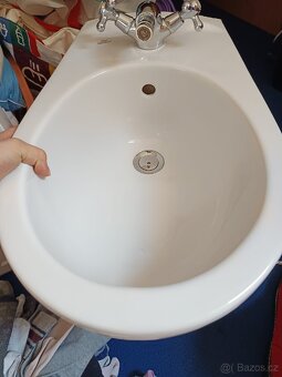 Bidet s baterií – dobrý stav - 2