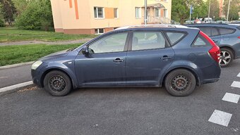 Prodej vozu Kia Ceed - 2
