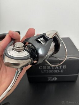 Daiwa Certate 24 3000D-C - 2
