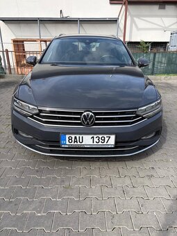 Volkswagen Passat 2.0 TDI 110kW - 2
