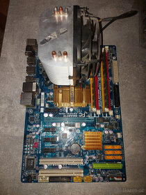 Intel Core 2 Quad 9400 + GA-EP45-DSL3 + 4GB DDR2 - 2
