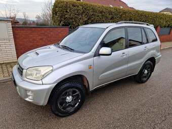Toyota RAV4 2.0 diesel 4x4 - tažné zařízení - - 2