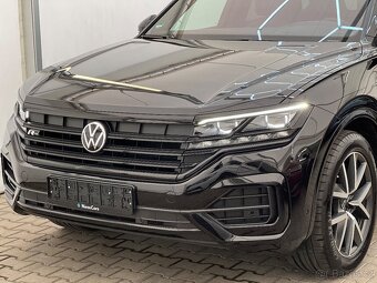 Volkswagen Touareg 3.0TDi,210kW,4x4,R-Line,Vzduch,LED,tažné - 2