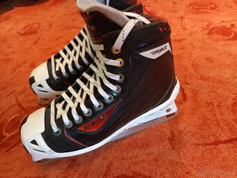 Brankářské brusle CCM RBZ, EXTRA VYSOKÉ NOŽE, 6,5., EUR 40.5 - 2