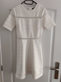 Bílé šaty Topshop - 2