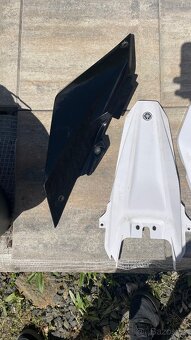 Plasty Yamaha wr 125R - 2