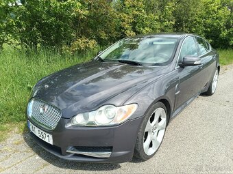 Prodám Jaguar XF SV8 - 2