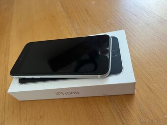 iPhone SE 2020 - 2