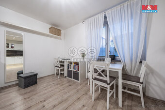 Pronájem bytu 1+1, 42 m², Louny, ul. Smetanova - 2