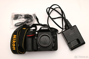 Nikon D 7100 - 2
