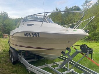 Quicksilver 540 Cruiser kajutová loď + Mercury 90PS - 2