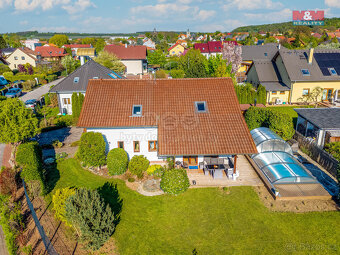 Prodej rodinného domu 5+kk, 194 m², Kounice - 2