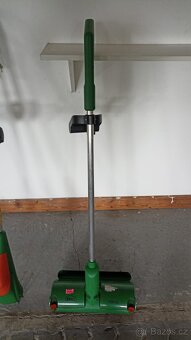 Elektrický provzdušňovač trávy BRILL 230 RL - 2