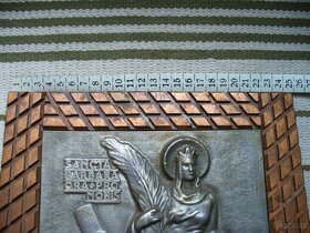 Stolni kovova plastika-Svata Barbora ochrankyne delostrelcu. - 2