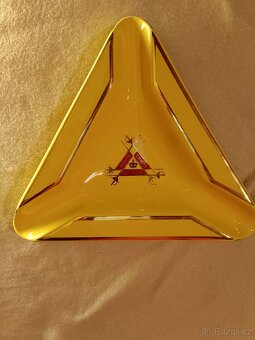 Popelník Montecristo Triangular - 2