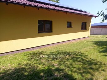 Moderní dřevostavba s velkým pozemkem a fotovoltaikou – přip - 2