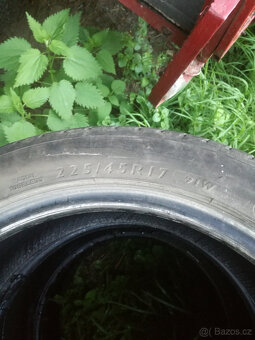 Letní pneu Dunlop 225/45 R17 91W - 2