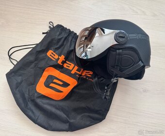 Unisex lyžařská přilba s visorem Etape - 2