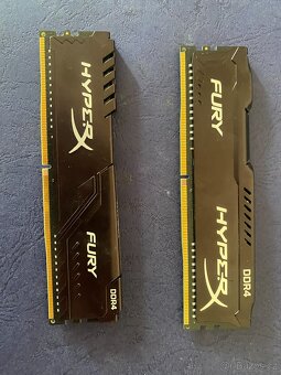 Prodám dva kusy pamětí RAM DDR4 - 2