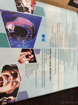 2 CD: PINK FLOYD: ECHOES (The Best Of Pink Floyd), 2006, RE - 2