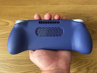 Retroid Pocket 5 Handheld - 2